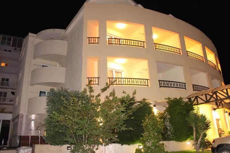 Apartmani Mirenza Budva Luaran gambar