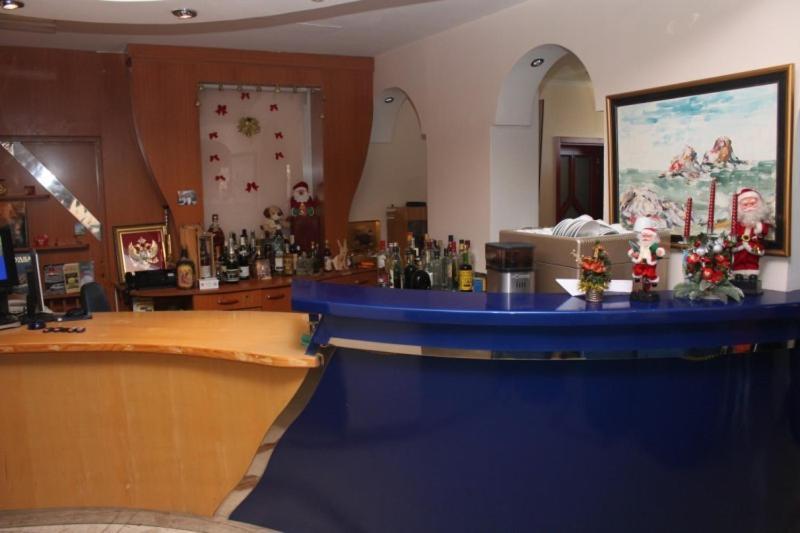 Apartmani Mirenza Budva Luaran gambar